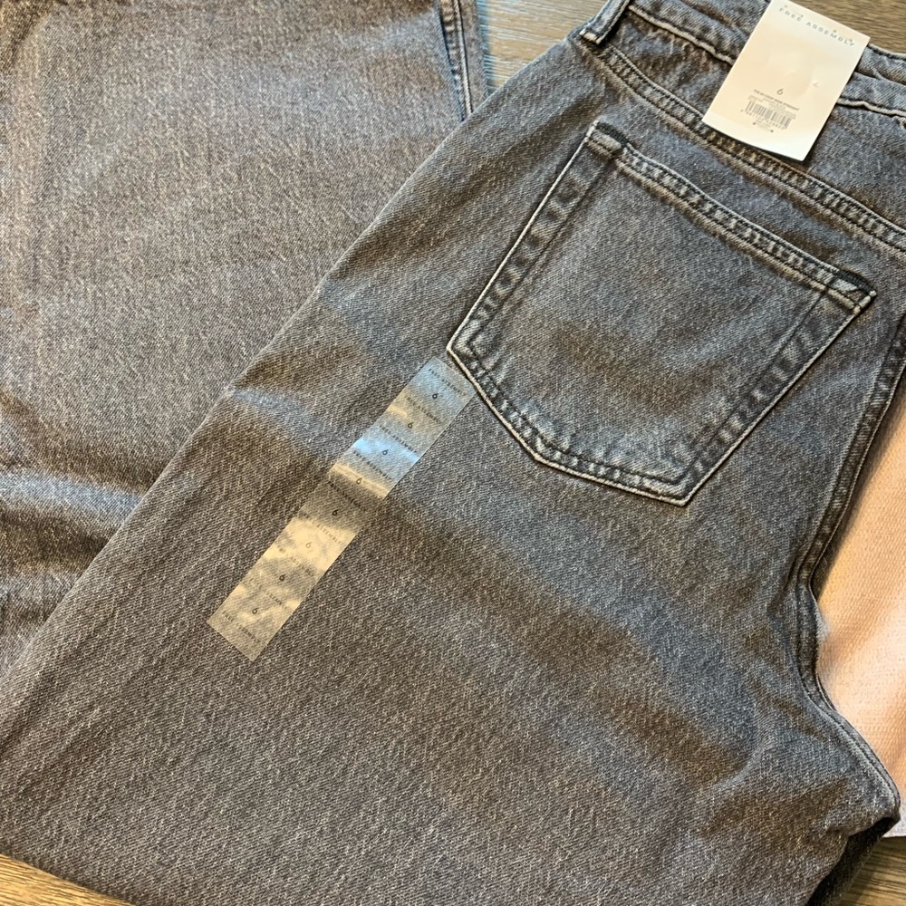 Women's Classic dark wash Gray Straight Leg Jeans